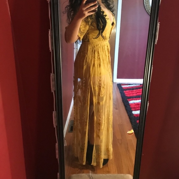 Dresses & Skirts - Mustard lace maxi dress